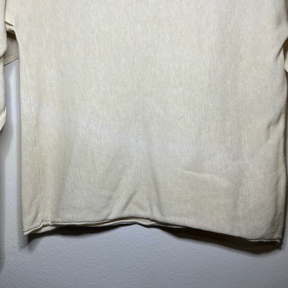 Cream Knit Top Women’s Size Small Stefanel Collectible Unique Split Long Sleeve - Picture 6 of 8